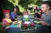 Familie van der Pol aan tafel